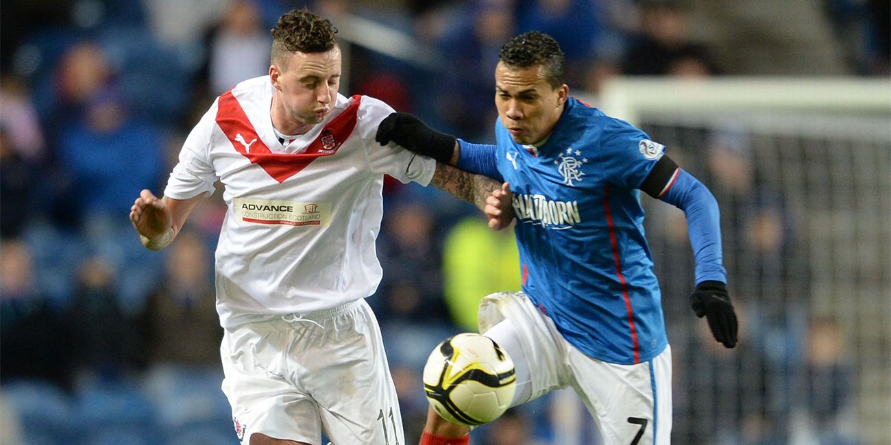 Rangers Players Past and Present Pay Tribute to Arnold Peralta